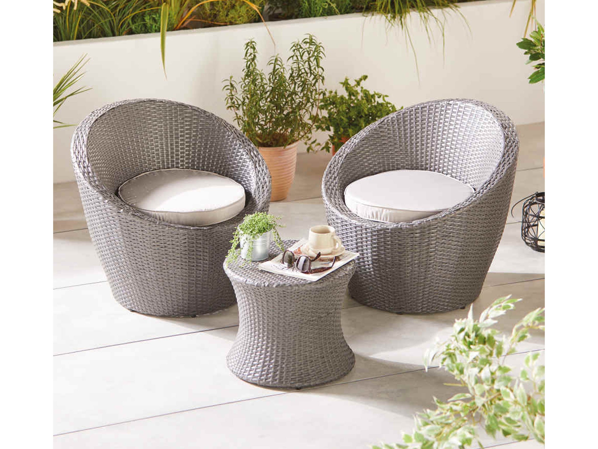 Aldi best sale patio set